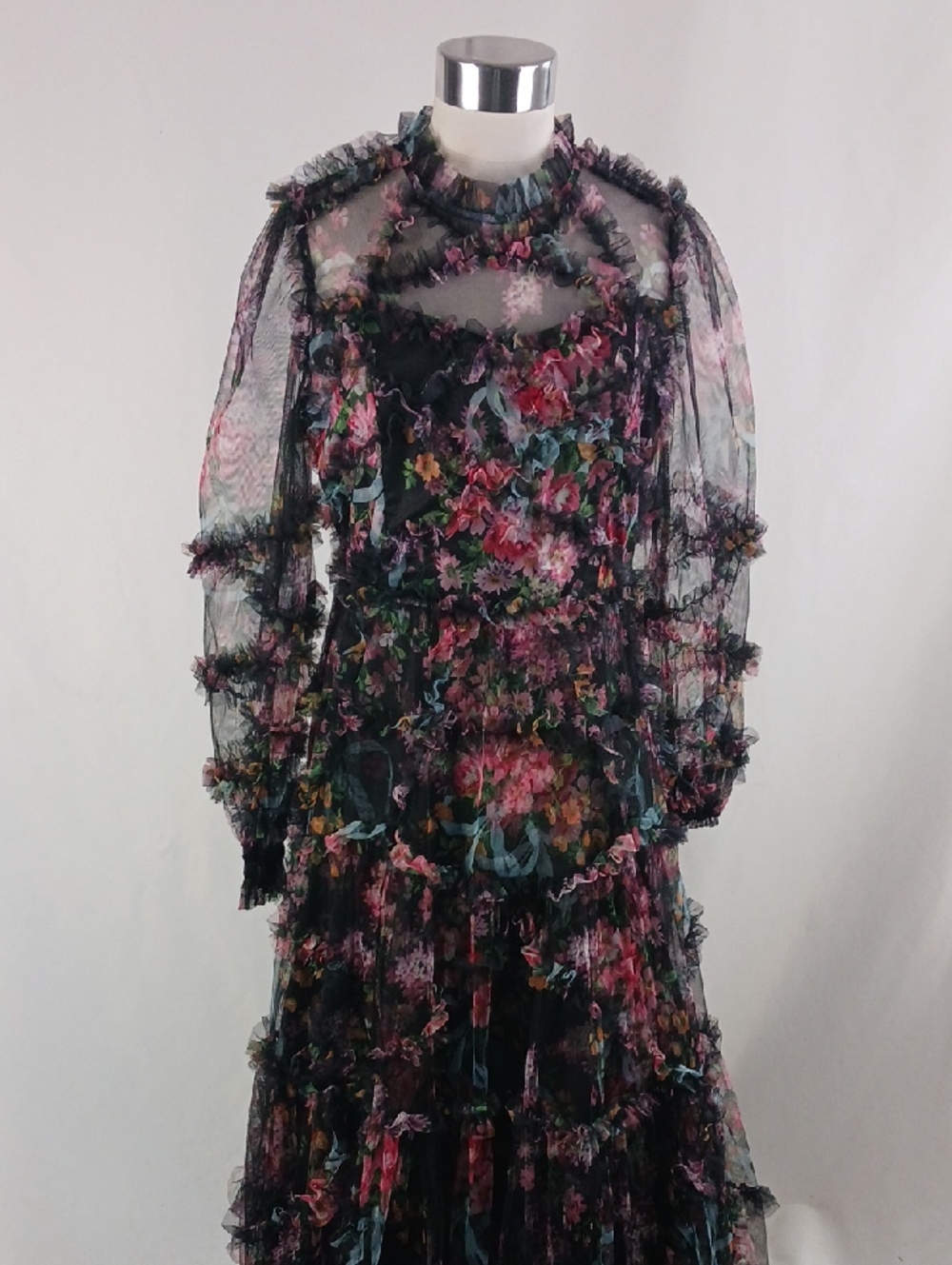 AMINA GLAM FLORAL RUFFLE DRESS.